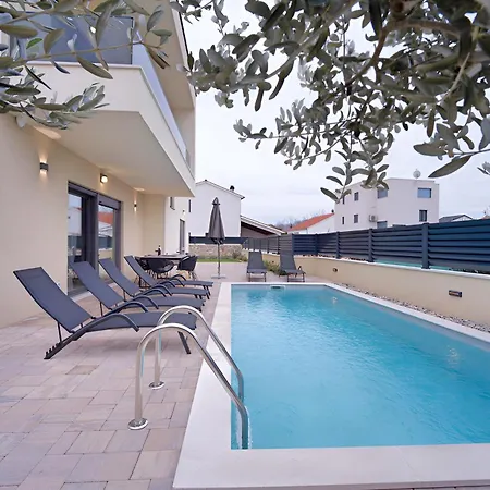 Timm - Luxury Villa